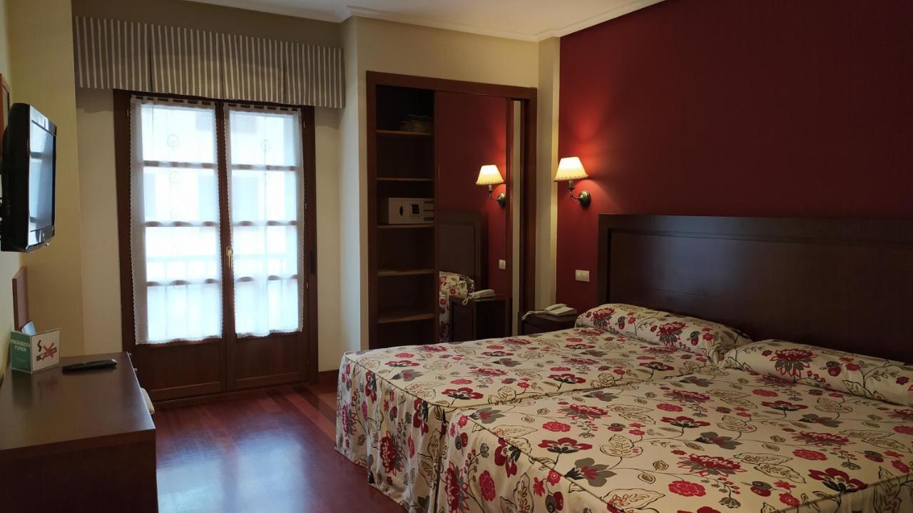 Hotel Valle Las Luinas Soto de Luiña Dış mekan fotoğraf