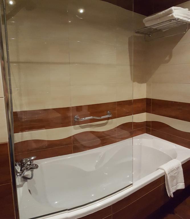 Hotel Valle Las Luinas Soto de Luiña Dış mekan fotoğraf