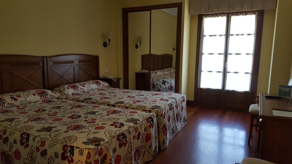 Hotel Valle Las Luinas Soto de Luiña Dış mekan fotoğraf